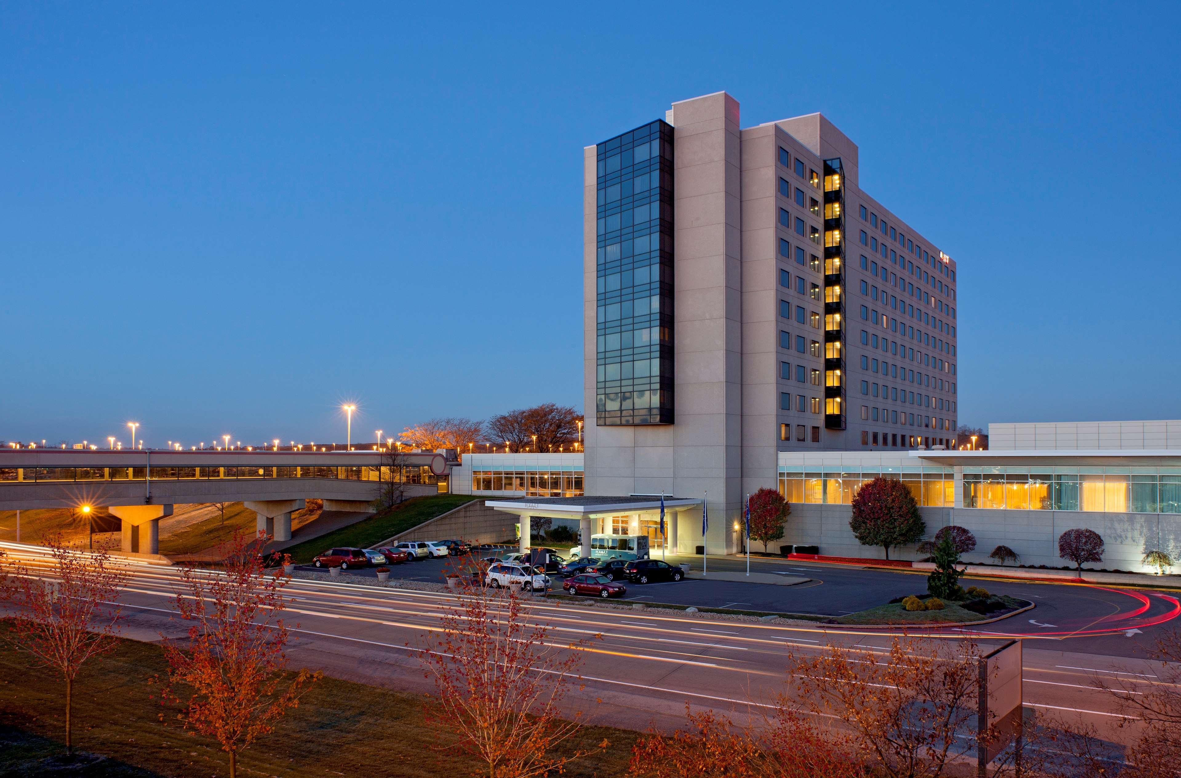 מלון Clinton Hyatt Regency Pittsburgh International Airport מראה חיצוני תמונה